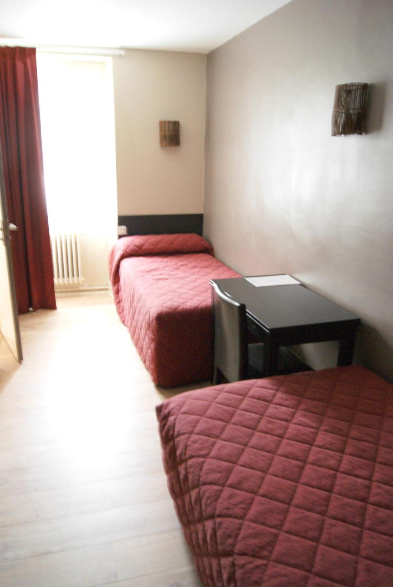Logis Hotel Restaurant Des Voyageurs Tarnac Номер фото